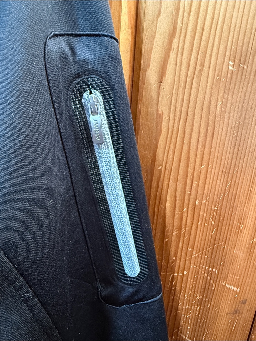 Ariat Cold Series Zip-Front Softshell Jacket - Picture 3 of 10